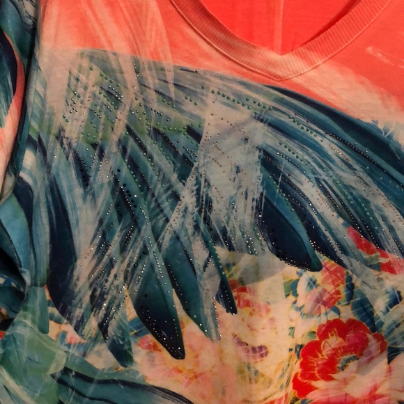 Women’s Top from Avenue - Picture 2 of 2